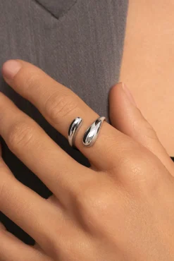 Anillo Abbraccio