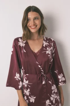 Bata larga floral granate