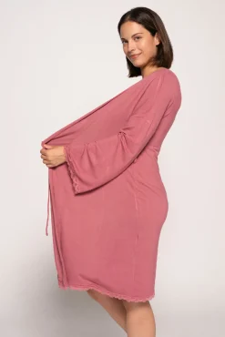 Bata Premamá Con Encaje A Tono