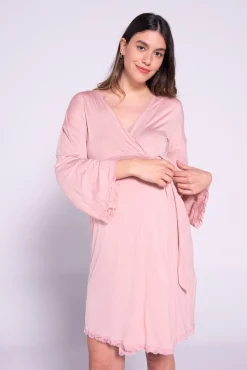 Bata premamá con encaje en el bajo
