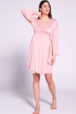 Bata premamá con encaje en el bajo