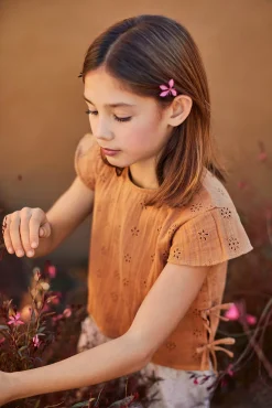 Blusa bordado suizo niña