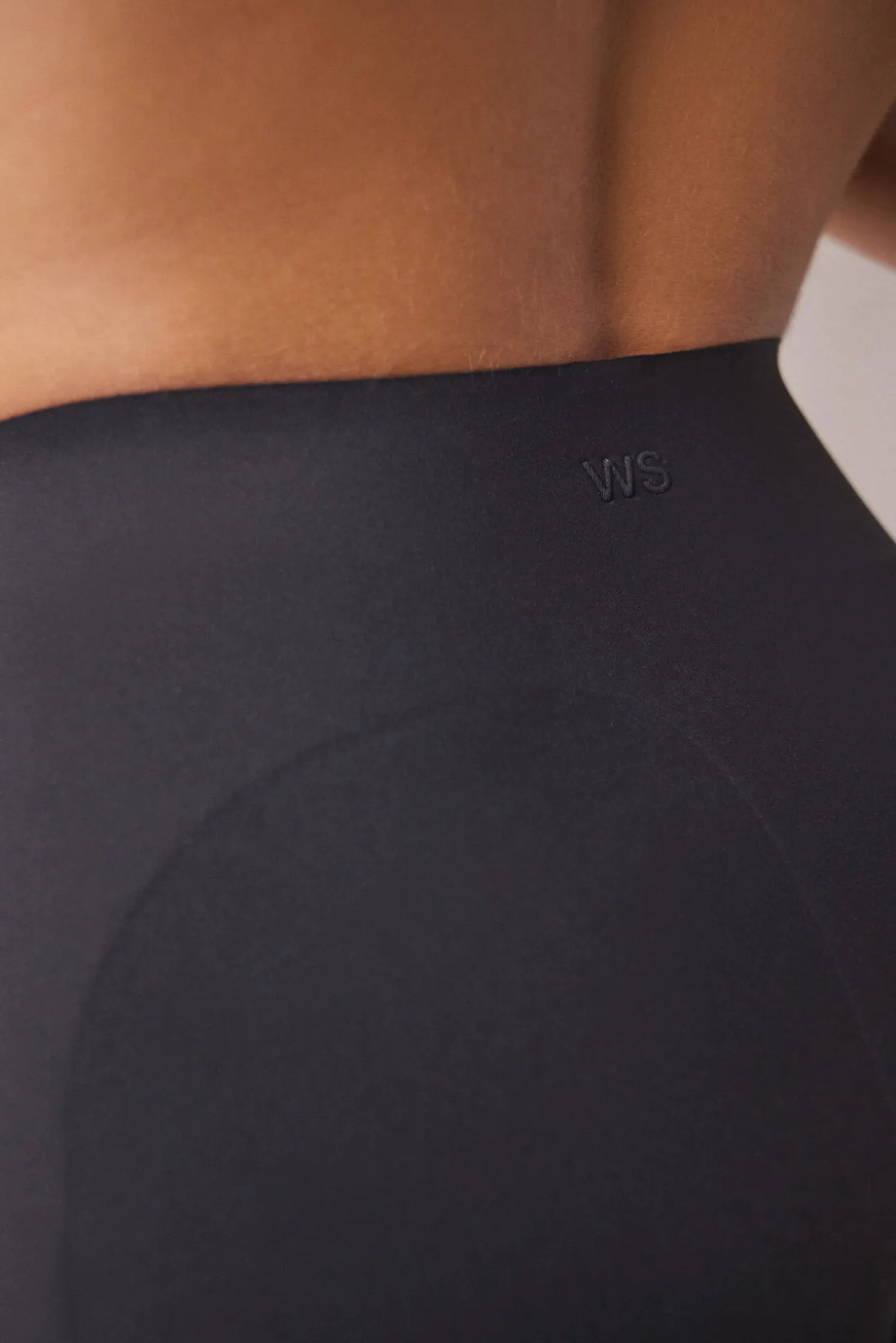 Braga alta reductor y push up negro
