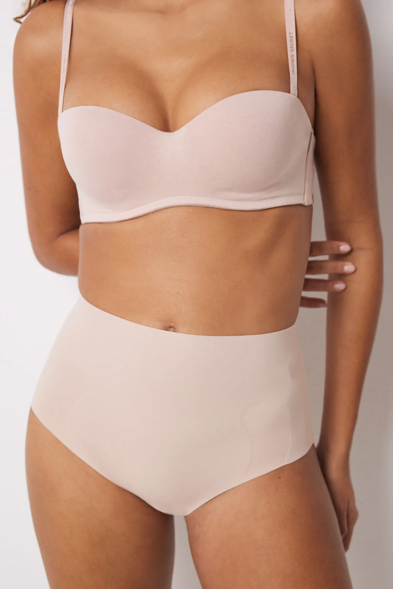 Braga alta reductor y push up nude