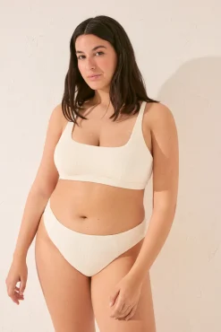 Braga bikini ancha rib crema