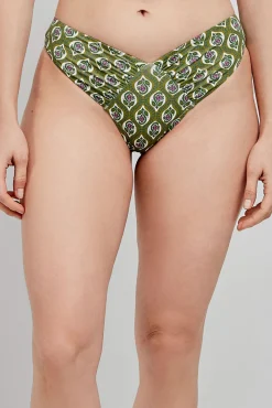 Braga bikini brasileña corte en V
