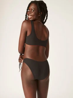 Braga bikini clásica menstrual nailon reciclado negra absorción ligera moderada