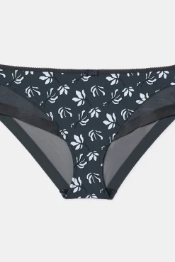 Braga clásica Generous de suave microfibra y detalles en malla