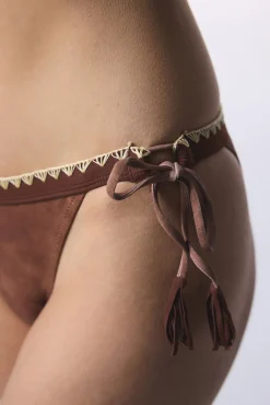 Braga de bikini clásica camel