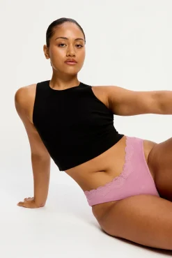 Braga Menstrual Brasileña Encaje Ligera