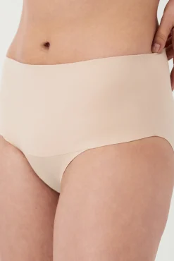 Braguita moldeadora invisible café au lait SPANX