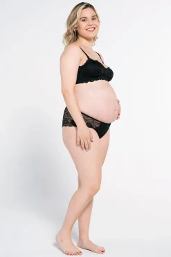 Braguita premamá con encaje