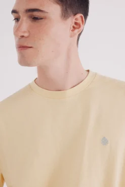 Camiseta básica cuello redondo