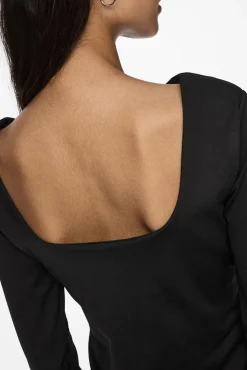 Camiseta básica escote reversible