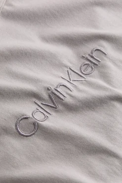 Camiseta básica logo Calvin Klein gris