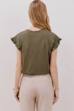 Camiseta básica volante