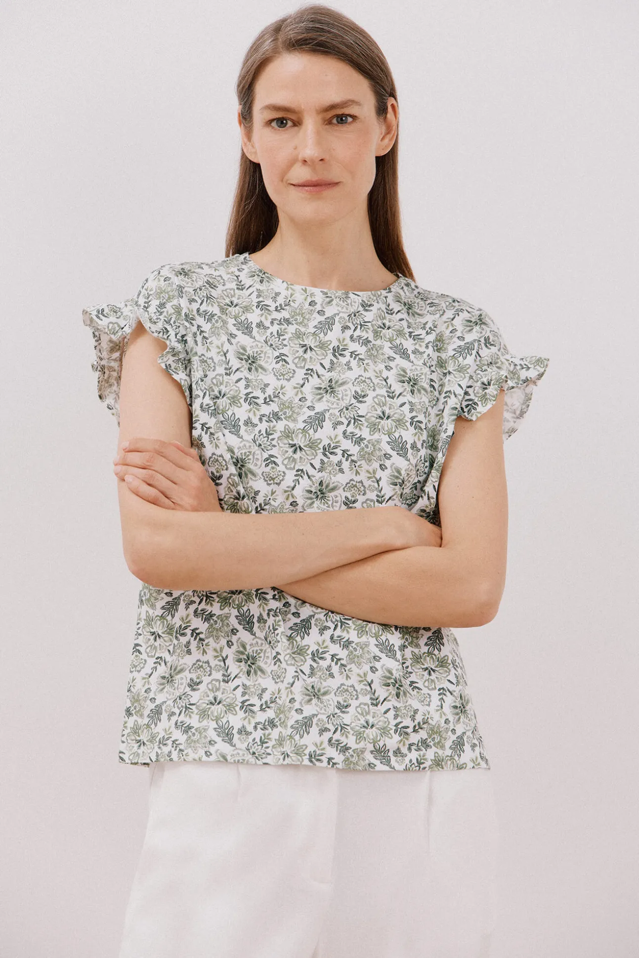 Camiseta básica volante