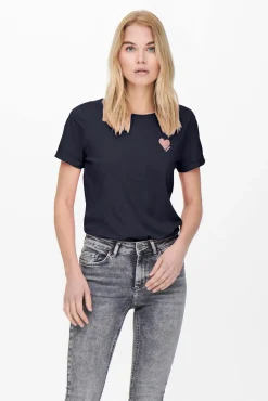 Camiseta con detalle de manga corta