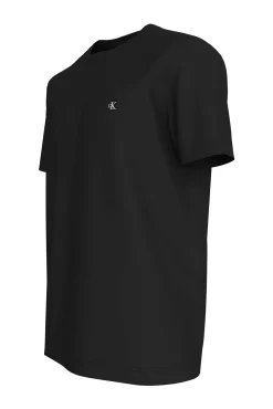Camiseta de manga corta.