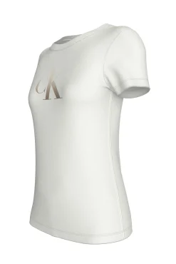 Camiseta de manga corta.