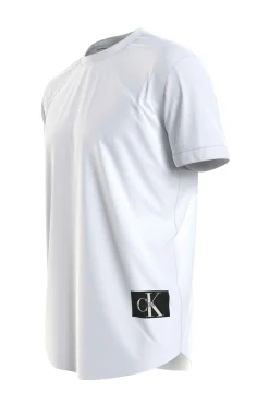 Camiseta de manga corta.