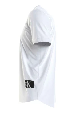 Camiseta de manga corta.