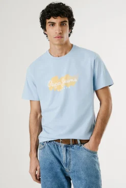 Camiseta de manga corta con logo y estampado frontal.