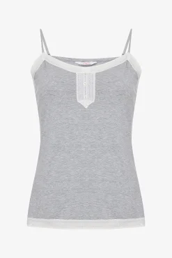 Camiseta de pijama tirantes gris detalle encaje