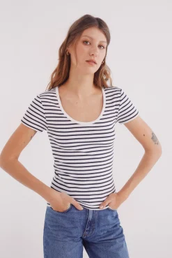 Camiseta escote redondo canalé