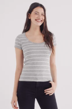 Camiseta escote redondo canalé