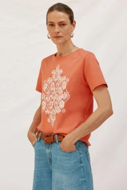 Camiseta estampado posicional
