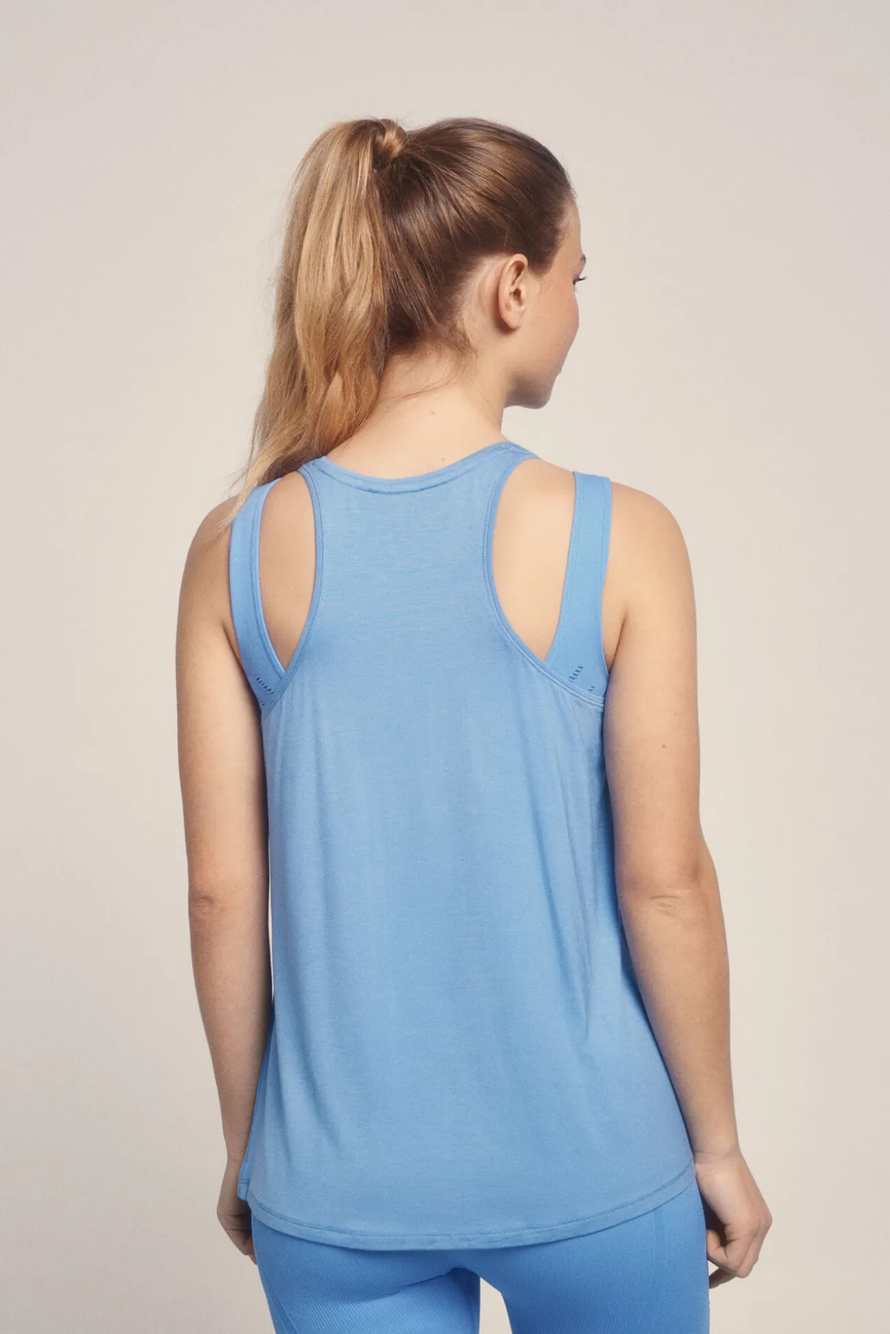 Camiseta fluida modal azul