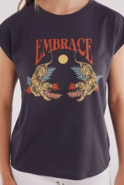 Camiseta gráfica