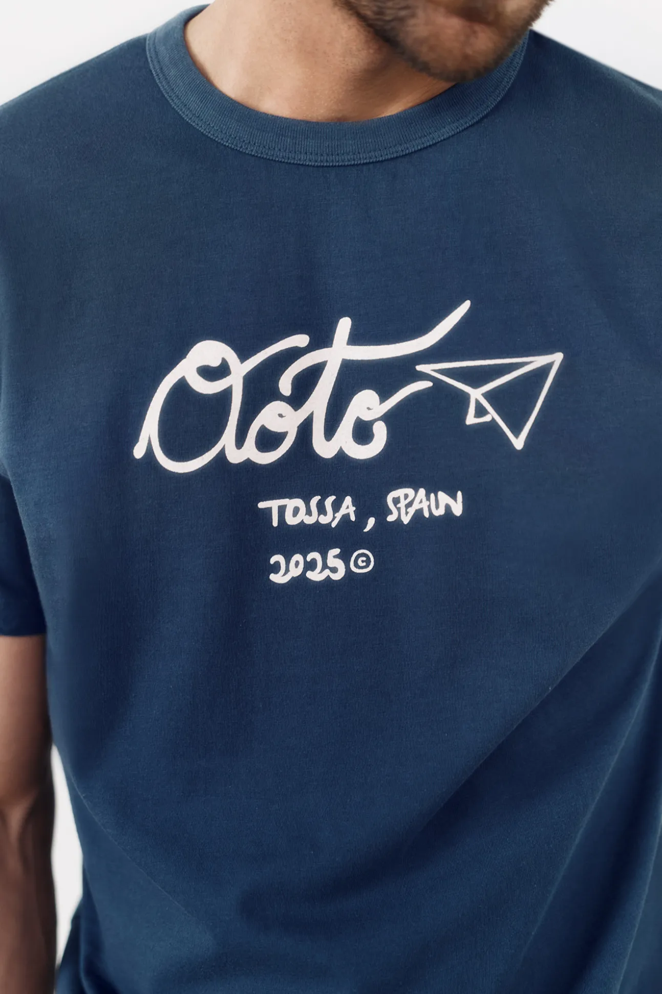 Camiseta gráfica lavada OOTO