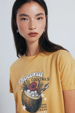 Camiseta gráfica tropical