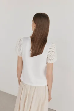 Camiseta lisa manga crochet