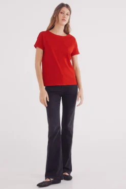 Camiseta lisa manga vuelta botones hombro