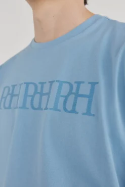 Camiseta logo grande fantasía