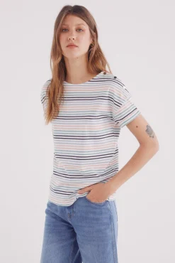 Camiseta manga vuelta botones hombro