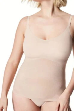 Camiseta moldeadora
