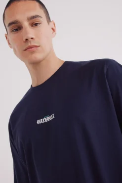 Camiseta move different