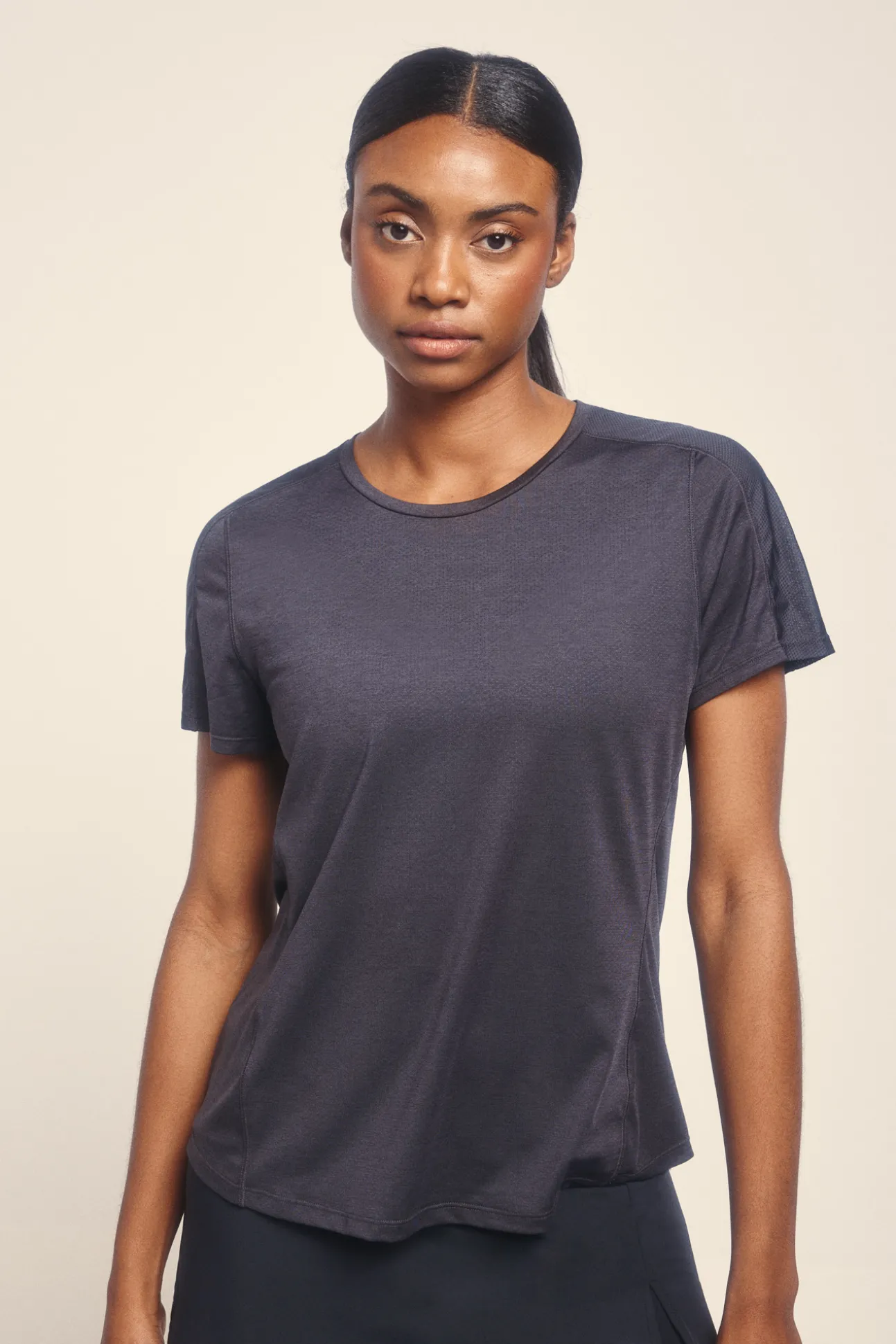 Camiseta negra ultraligera