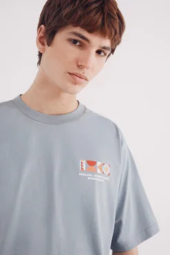 Camiseta our way