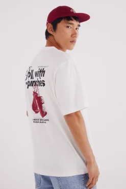 Camiseta roll with de punches