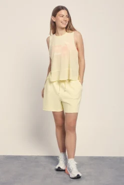 Camiseta sin mangas halter amarillo