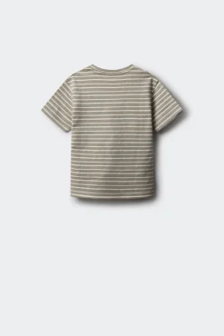 Camiseta textura rayas niño