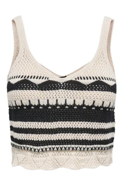 Camiseta tirantes crochet