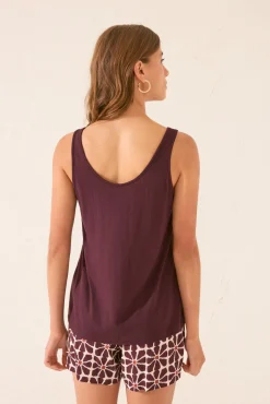 Camiseta tirantes viscosa granate