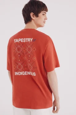 Camiseta étnica