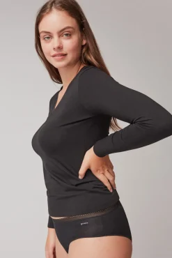 Camiseta térmica escote pico